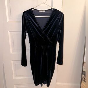 NWOT, Amazon, Navy velvet dress, size M